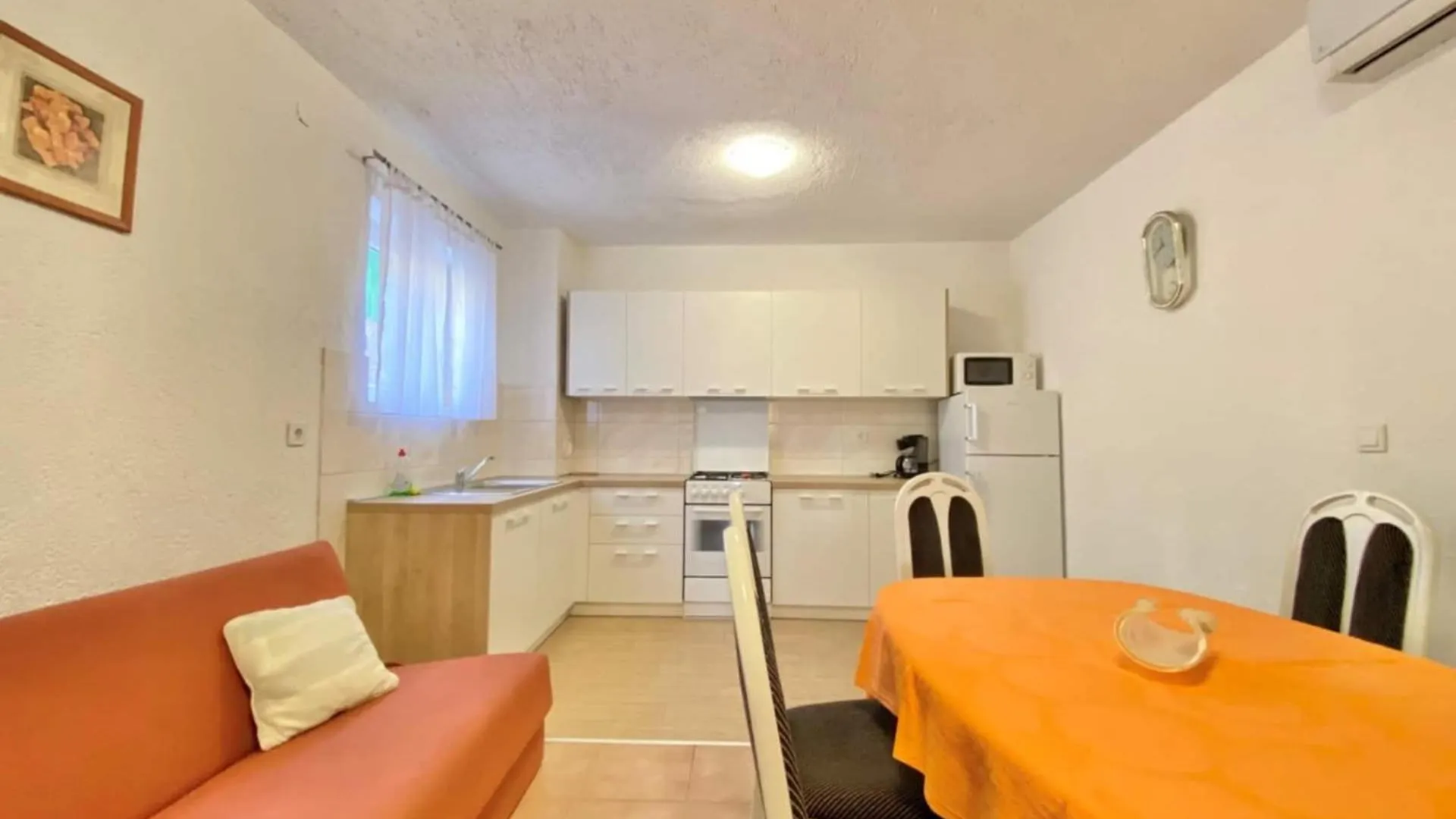 Apartment Lilly With Outdoor Trampoline And Grill Krk Town 0*,