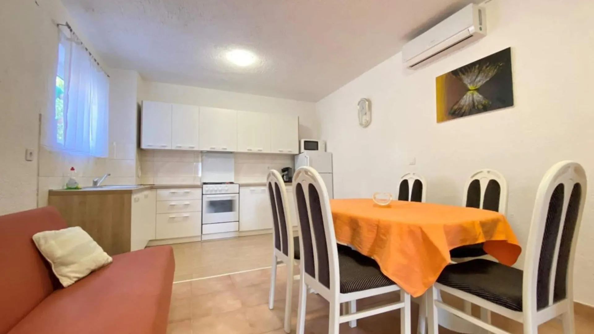 Apartment Lilly With Outdoor Trampoline And Grill Krk Town 0*,  Croatia