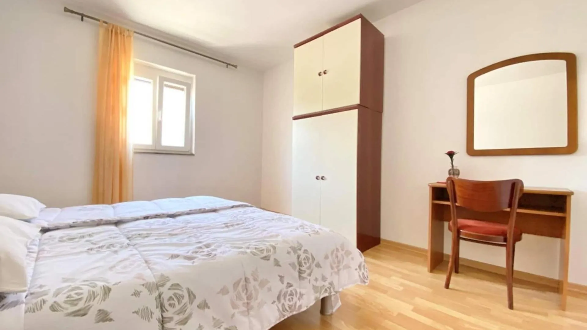 Apartment Lilly With Outdoor Trampoline And Grill Krk Town