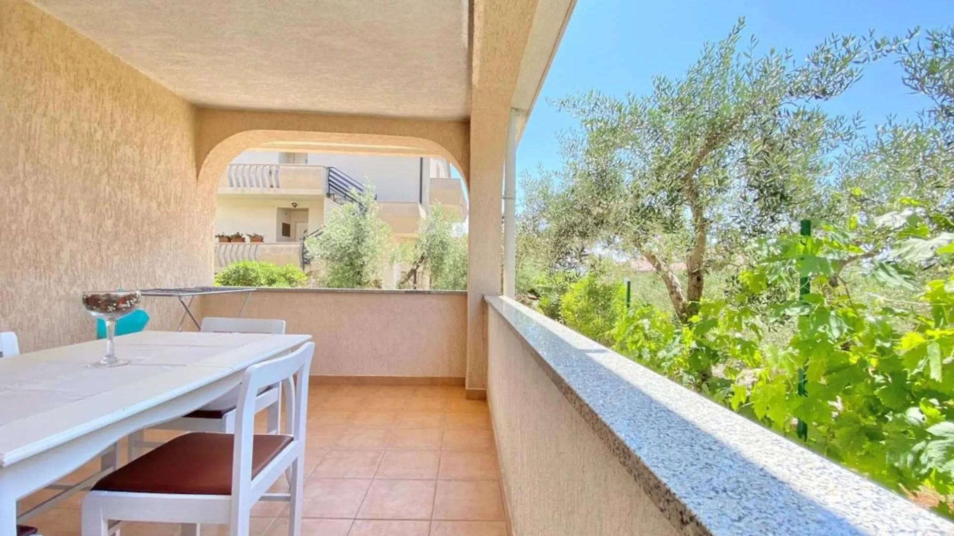 Apartment Lilly With Outdoor Trampoline And Grill Krk Town